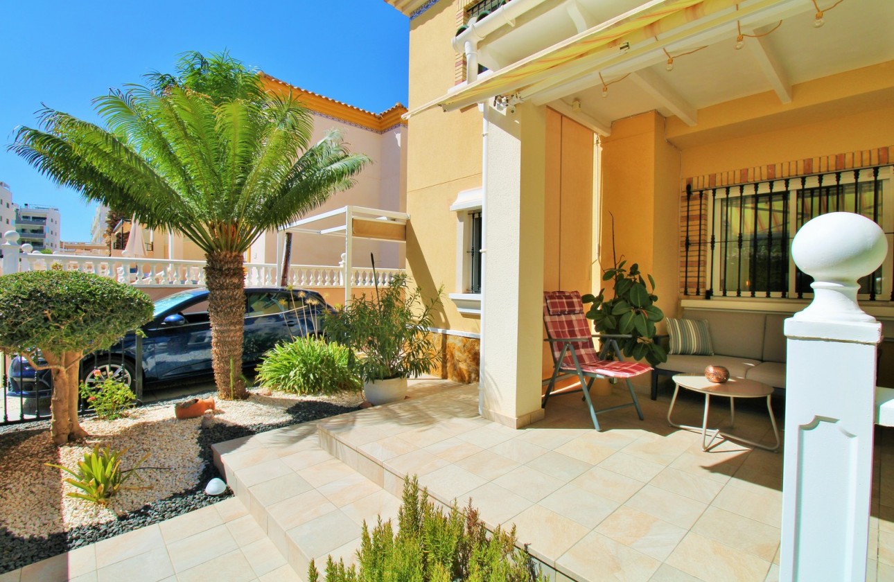 Resale - Apartment - Villamartin - Los Dolses