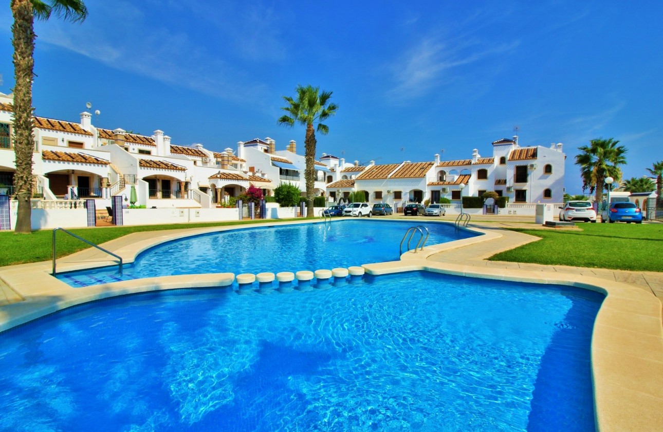 Resale - Apartment - Villamartin - PAU 8
