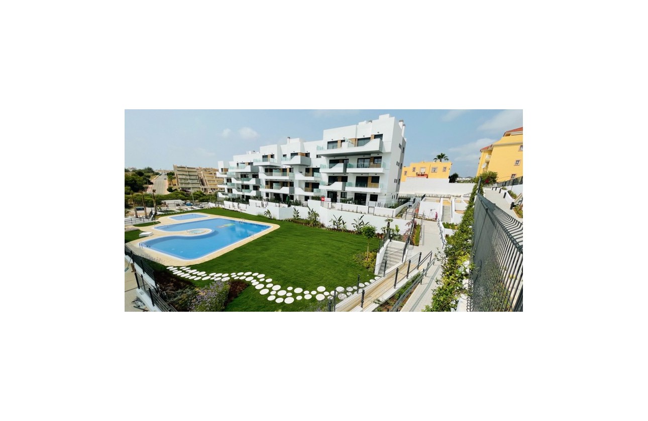 Resale - Apartment - Villamartin