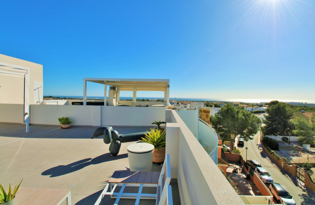 Resale - Apartment - Villamartin