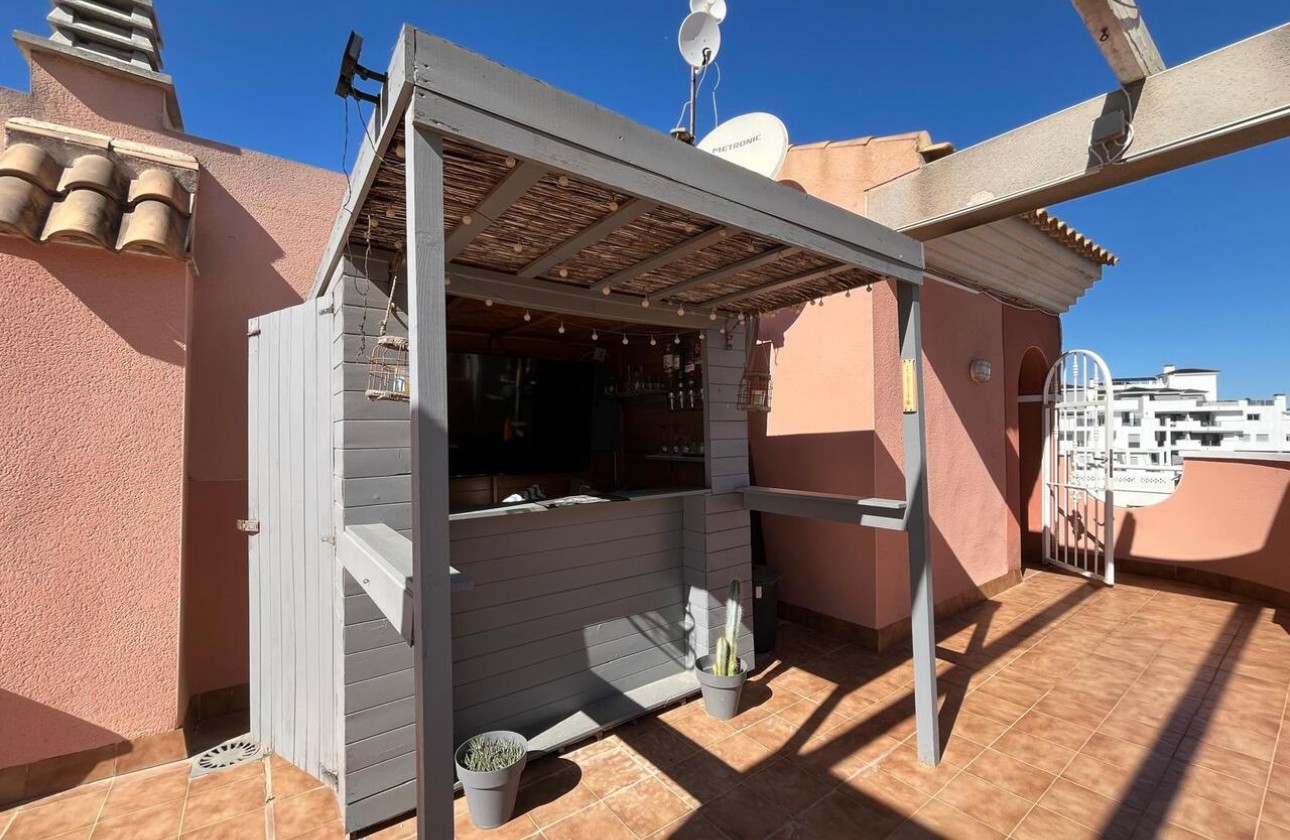 Resale - Apartment - Villamartin