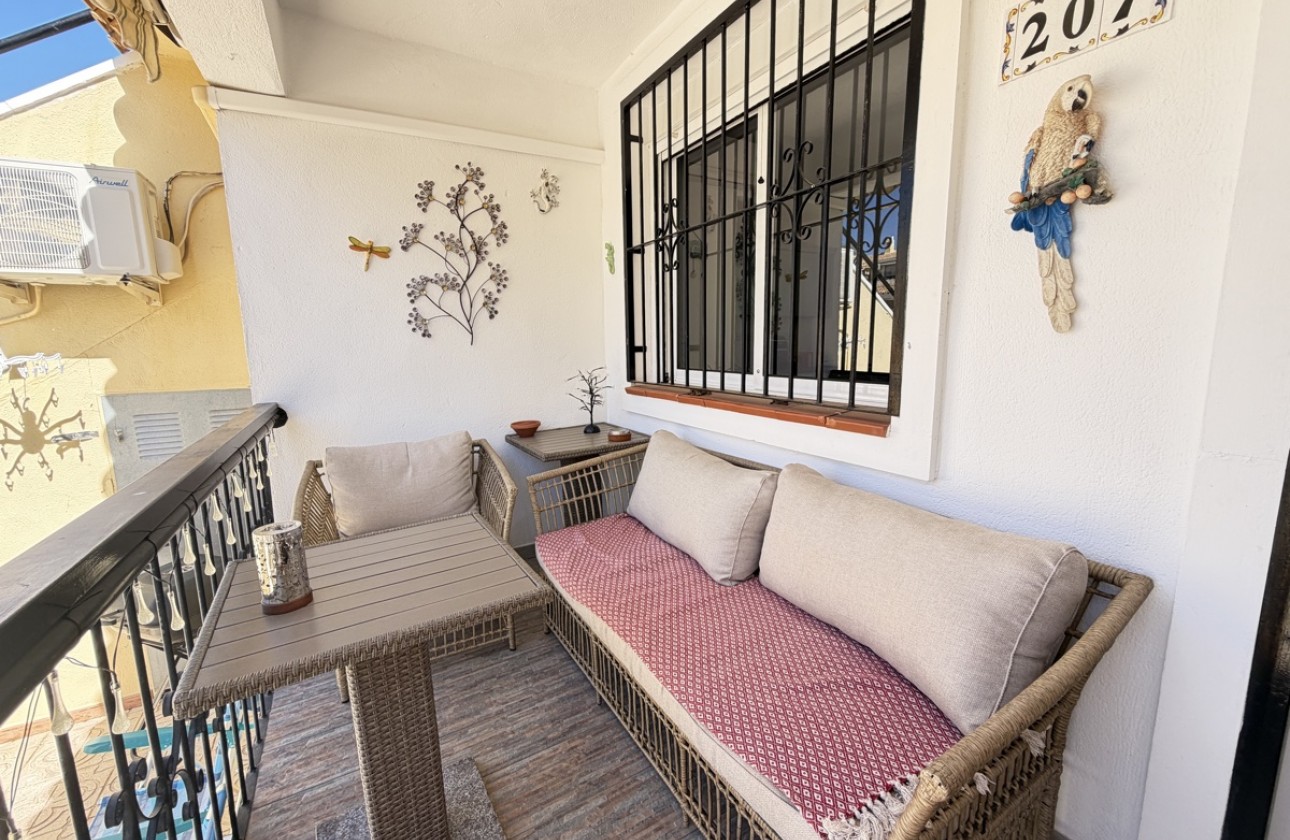 Resale - Apartment - Villamartin