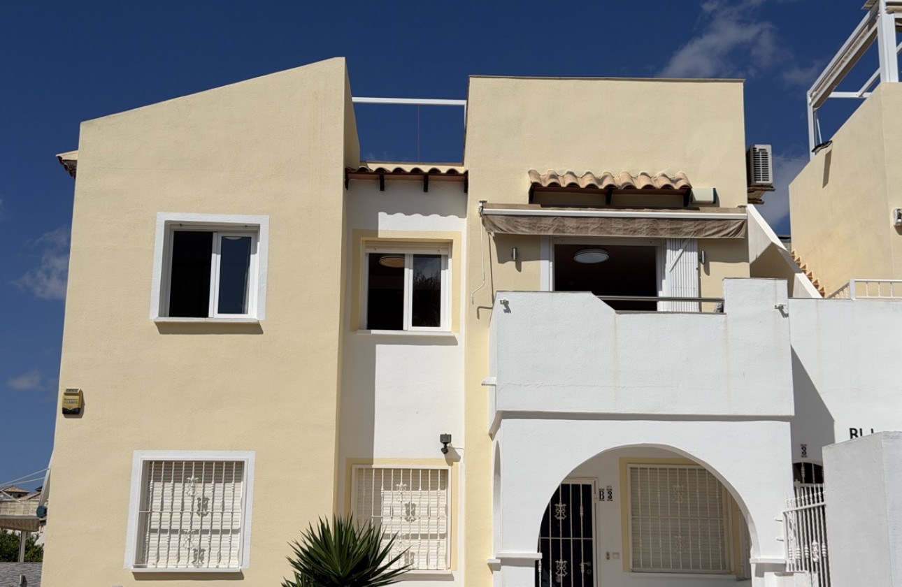 Resale - Apartment - Villamartin
