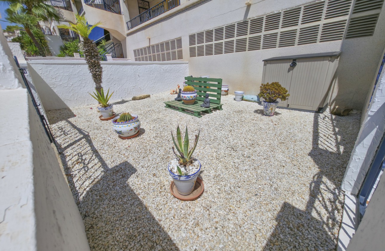 Resale - Apartment - Villamartin
