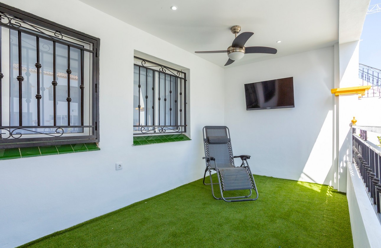 Resale - Apartment - Vistabella Golf