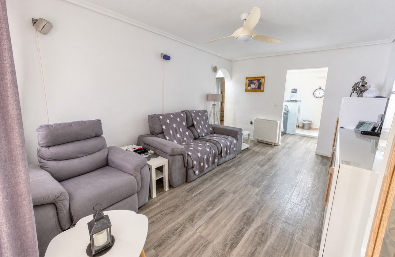 Resale - Apartment - Vistabella Golf