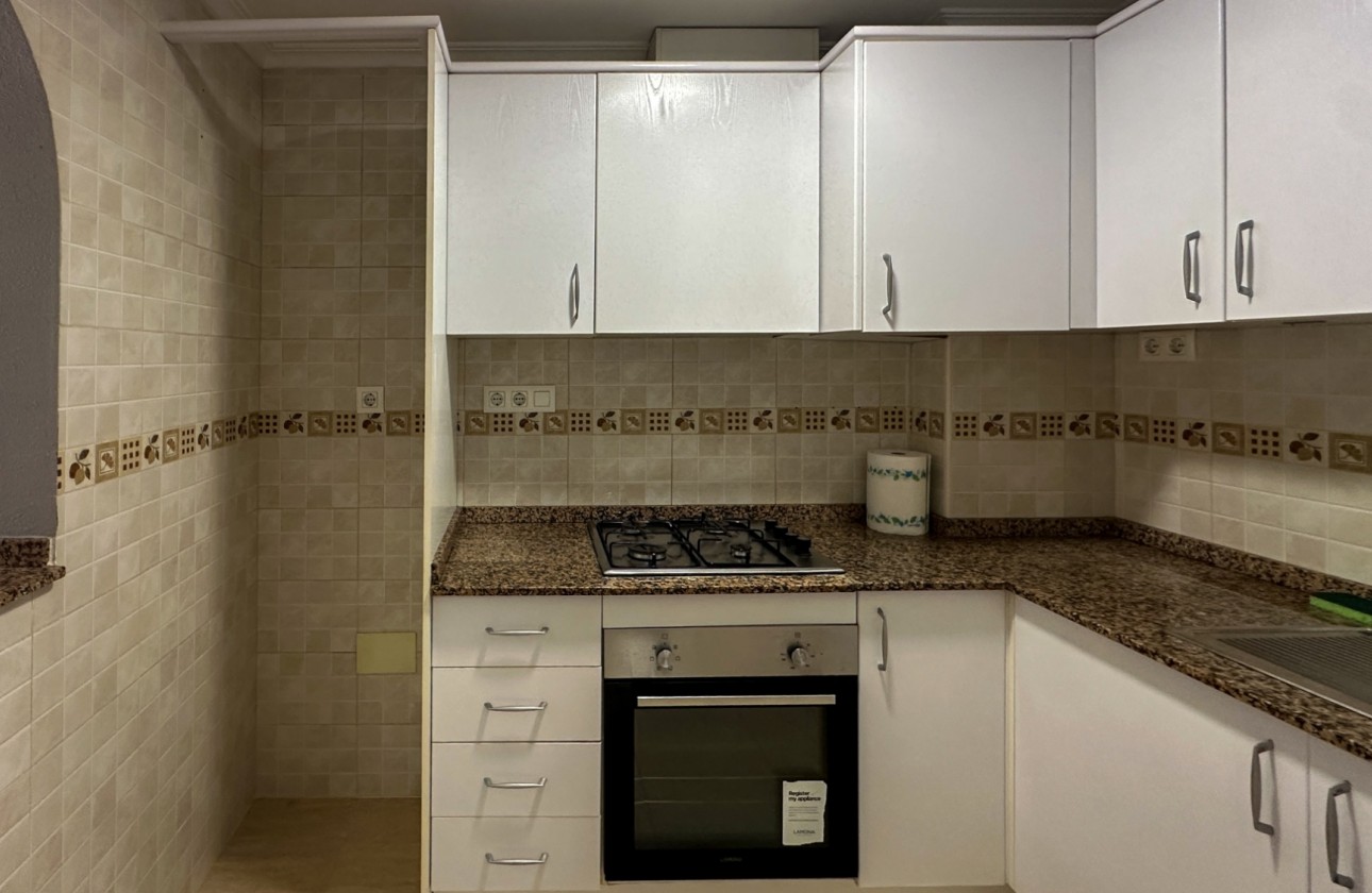 Resale - Bungalow - Daya Nueva - Costa Blanca