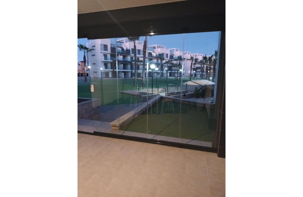 Resale - Bungalow - Guardamar del Segura - EL RASO