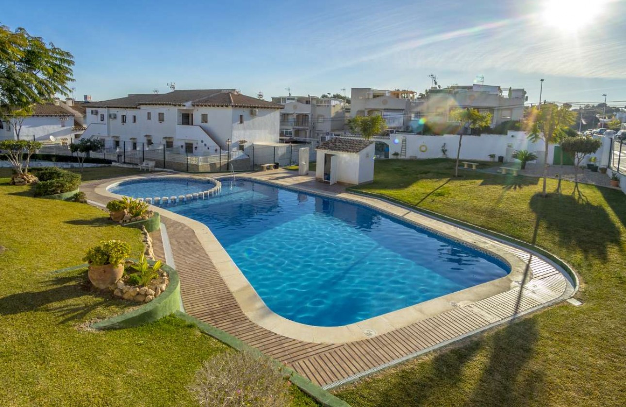 Resale - Bungalow - Los Balcones - Costa Blanca