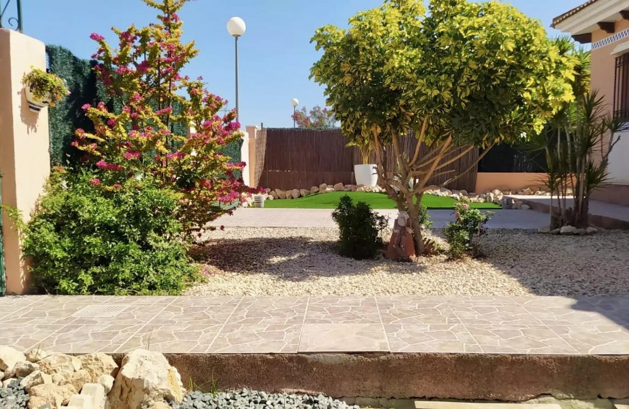 Resale - Bungalow - Los Montesinos - Pueblo 8
