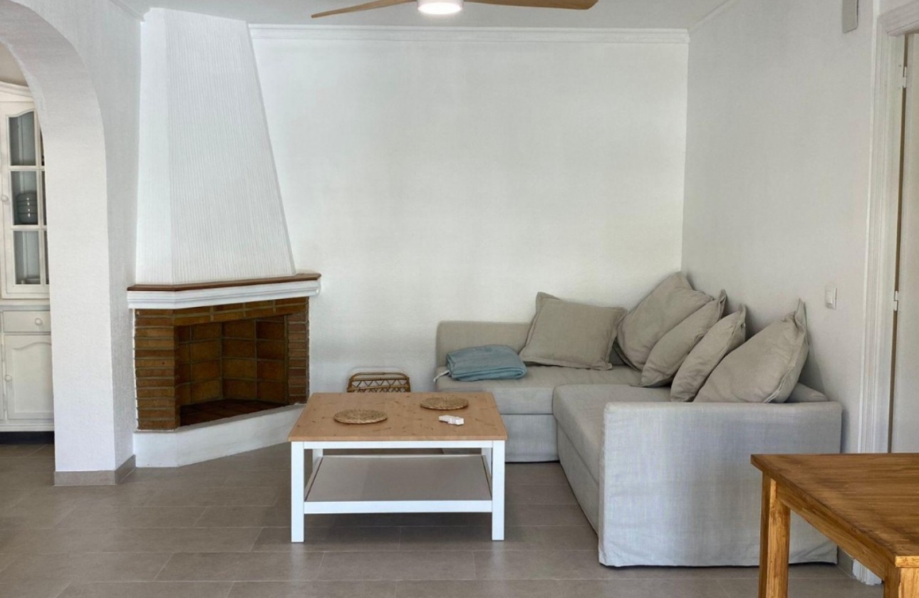 Resale - Bungalow - Orihuela Costa - Cabo Roig