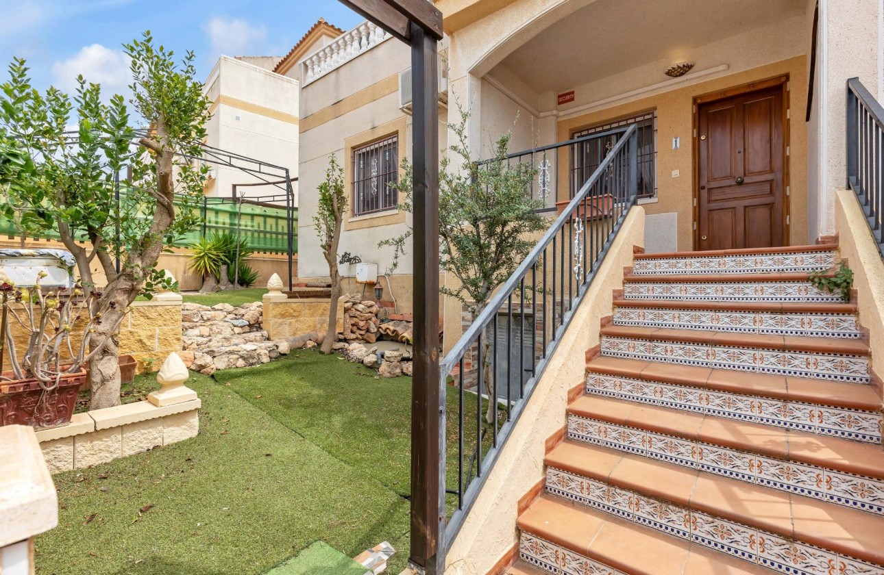 Resale - Bungalow - Orihuela Costa - La Florida