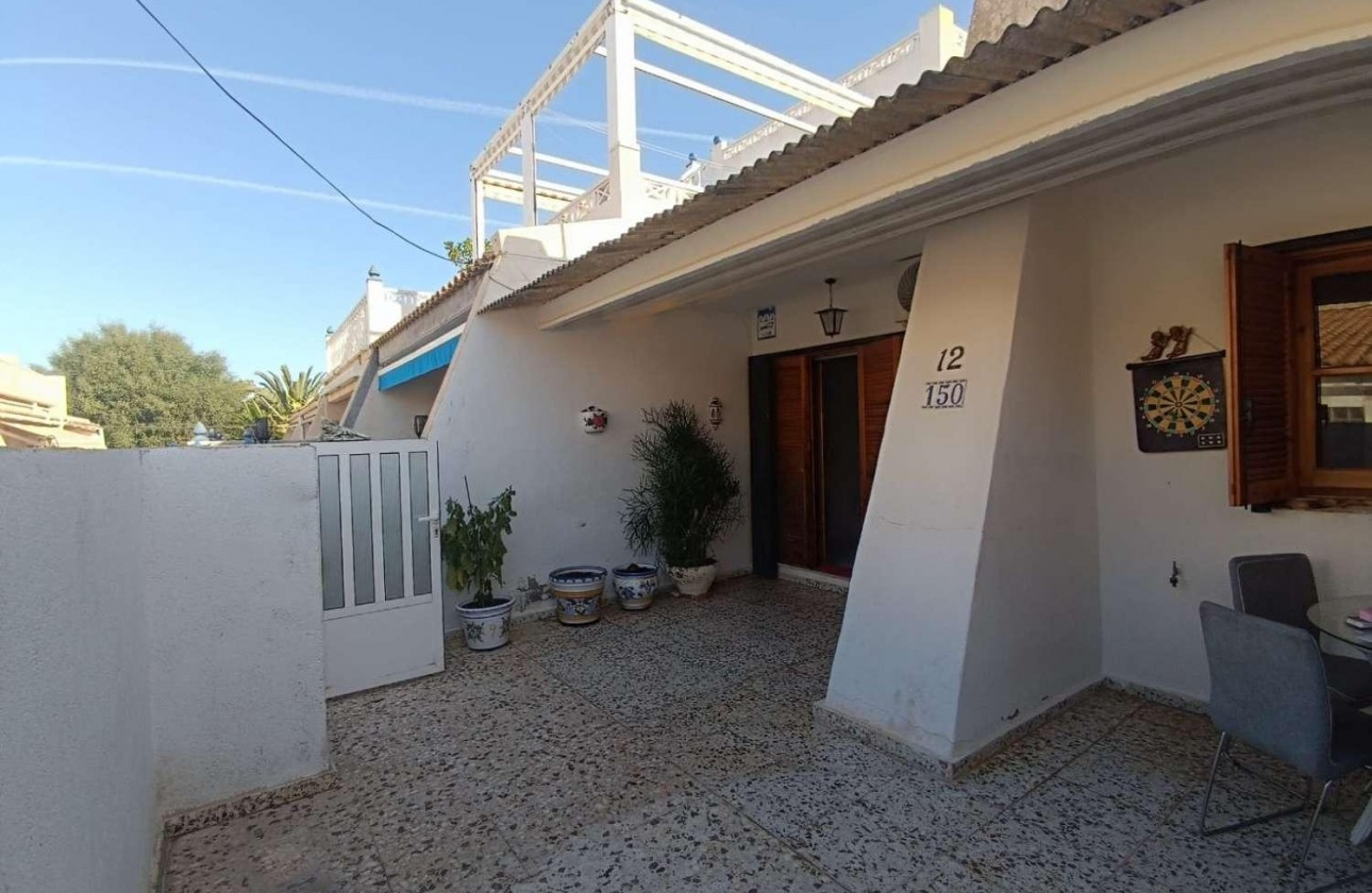 Resale - Bungalow - Orihuela Costa - Los Almendros-La Florida
