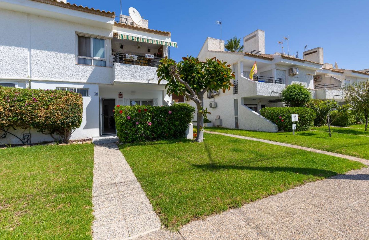 Resale - Bungalow - Orihuela Costa