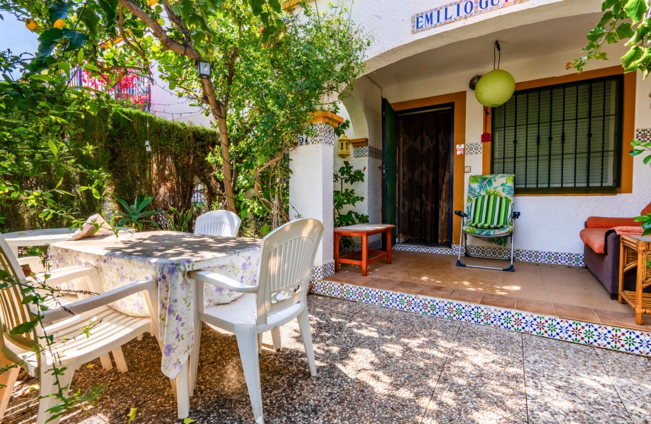 Resale - Bungalow - Orihuela Costa