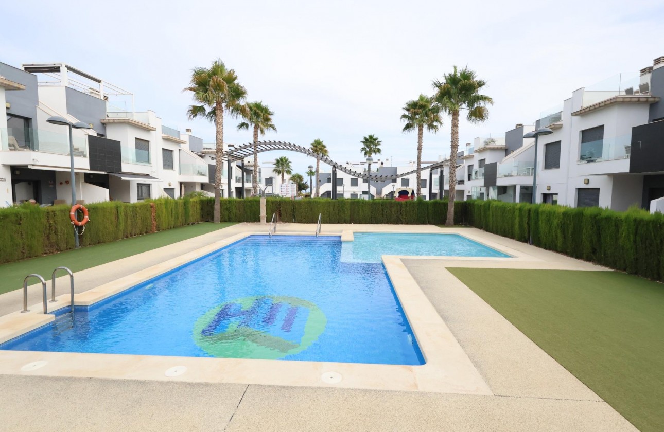 Resale - Bungalow - Pilar de la Horadada - Zona Pueblo