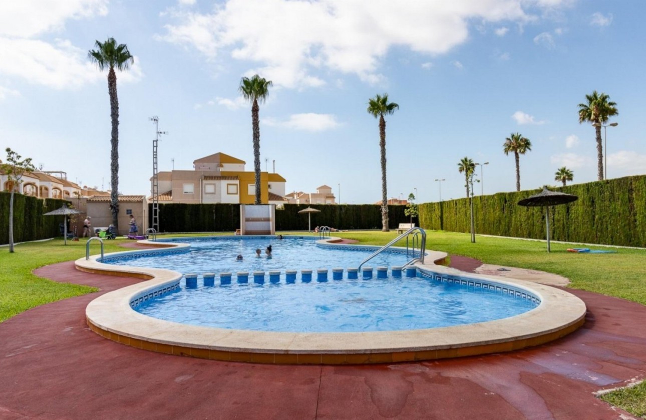 Resale - Bungalow - Torrevieja - Carrefour