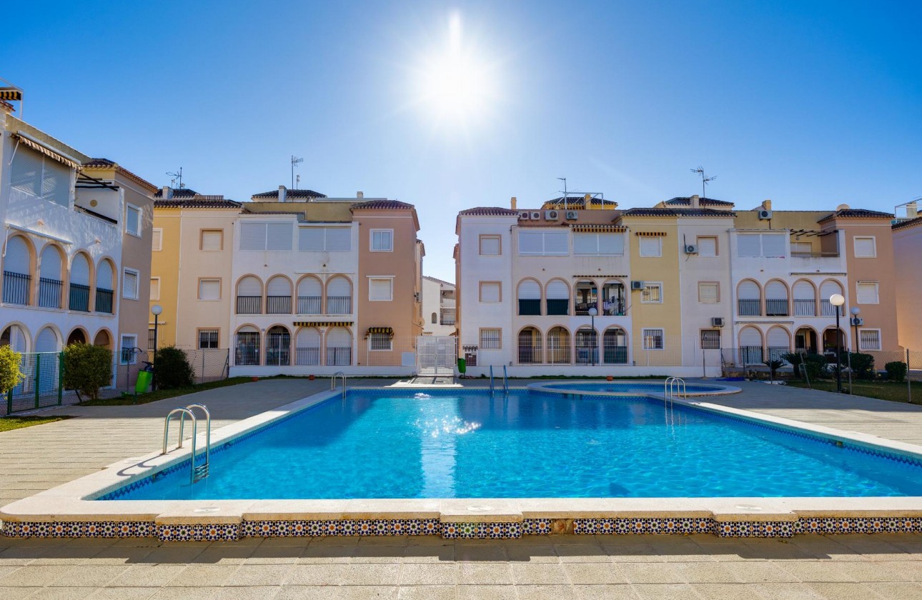Resale - Bungalow - Torrevieja - Costa Blanca