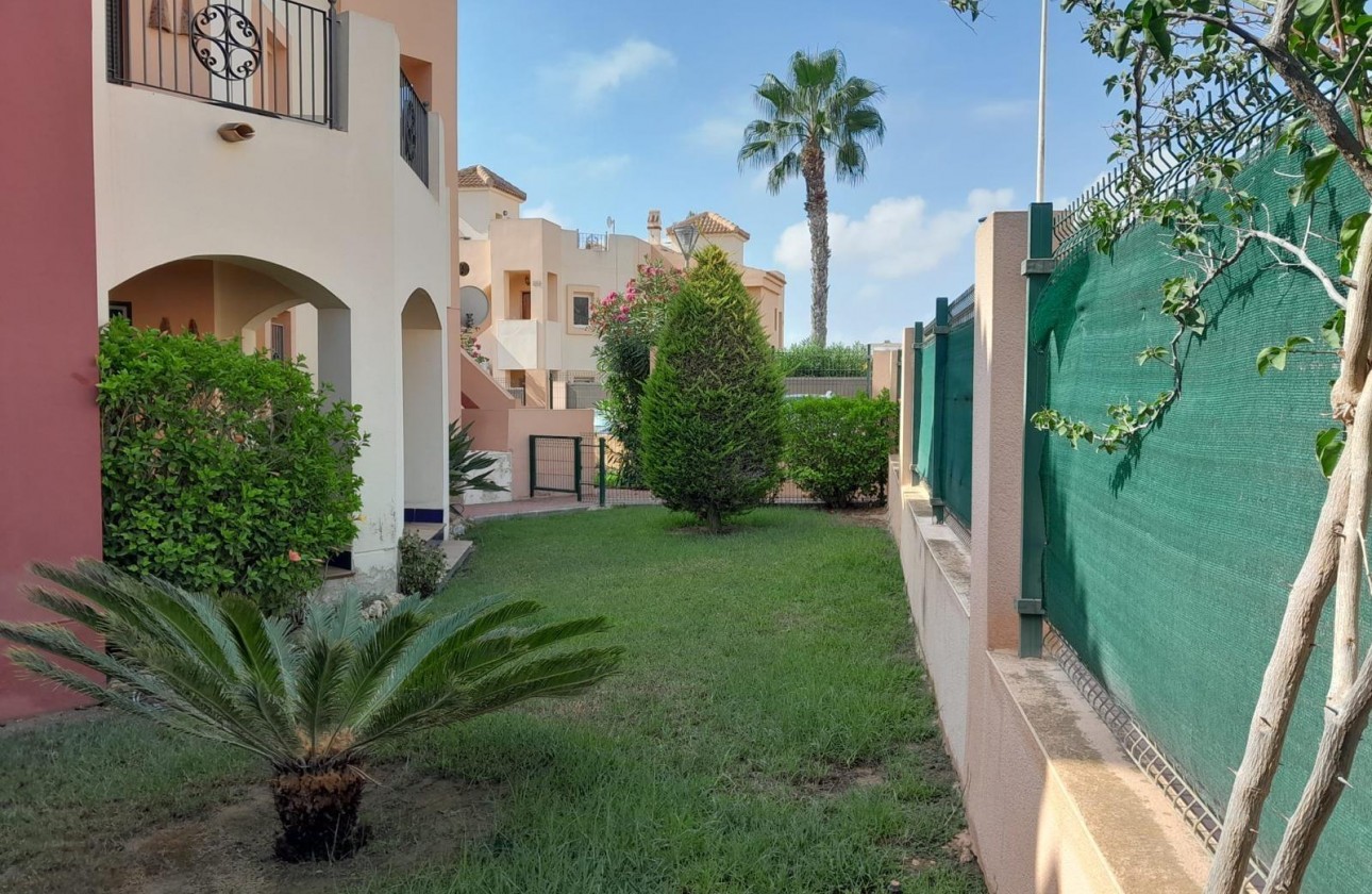 Resale - Bungalow - Torrevieja - Los altos