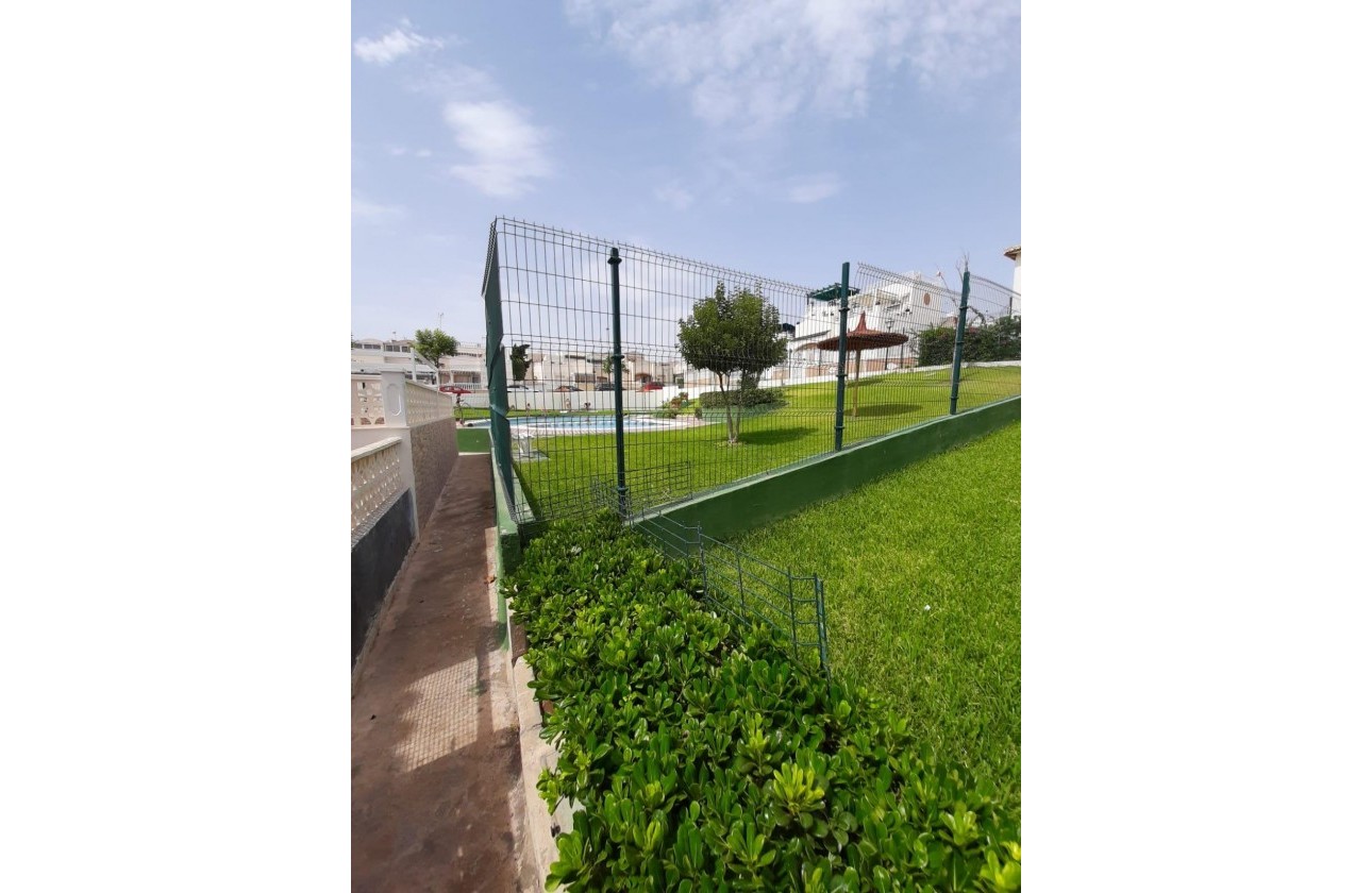 Resale - Bungalow - Torrevieja - Los balcones