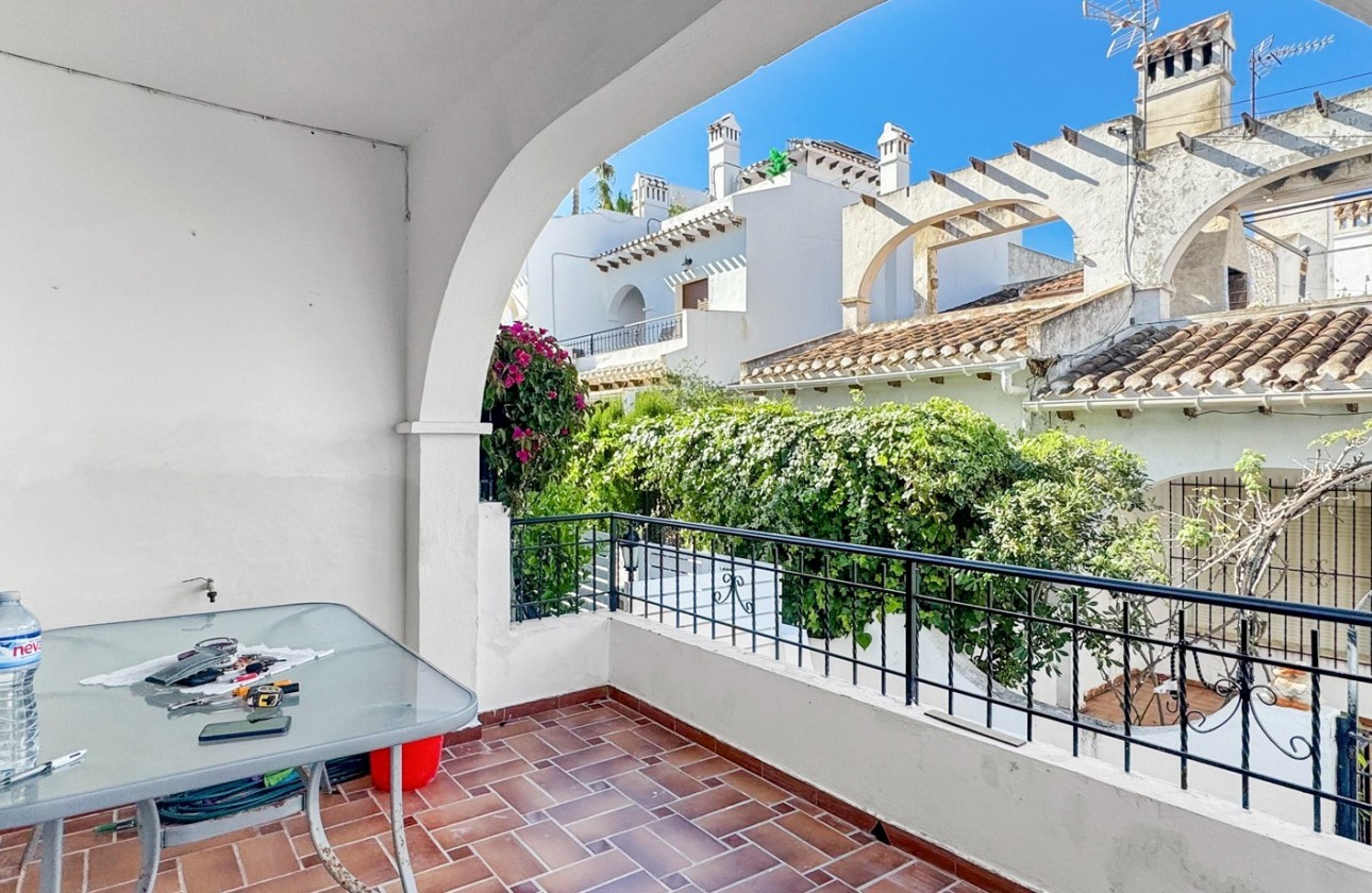 Resale - Bungalow - Torrevieja - Nueva Torrevieja - Aguas Nuevas