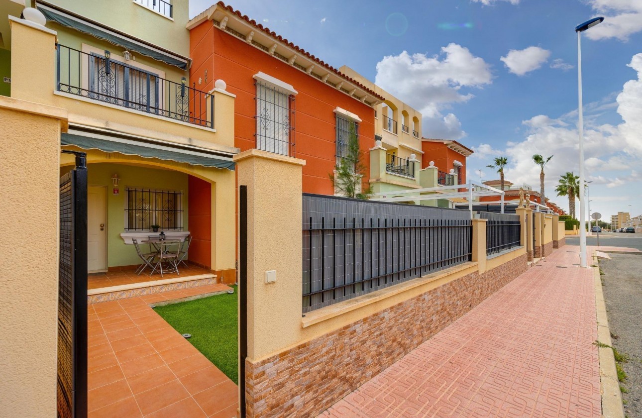Resale - Bungalow - Torrevieja - Parque las naciones