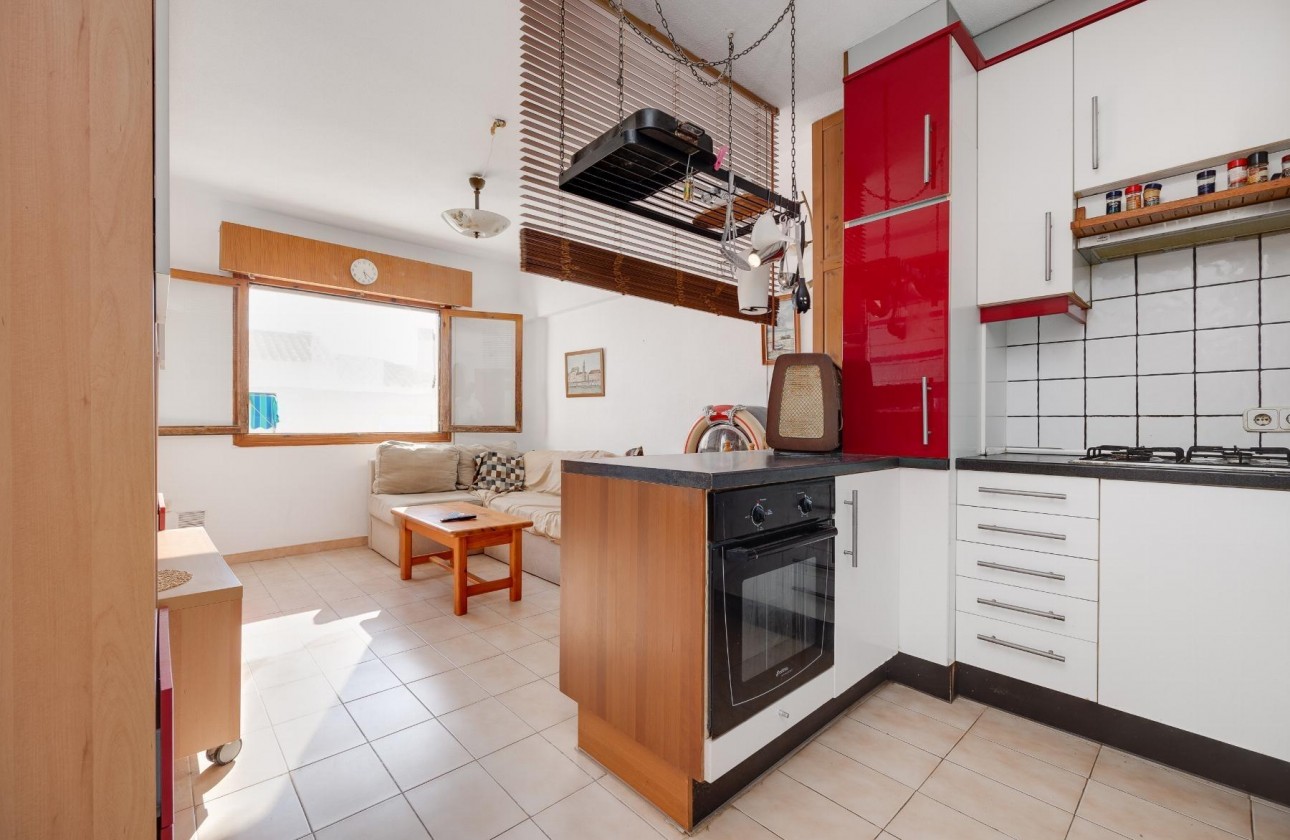 Resale - Bungalow - Torrevieja - Playa de los Naufragos