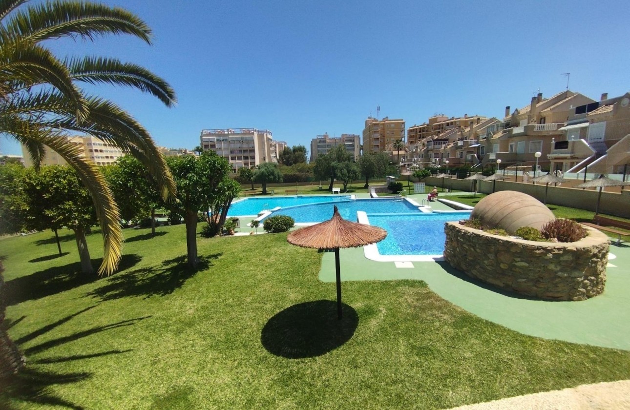 Resale - Bungalow - Torrevieja - Torreblanca