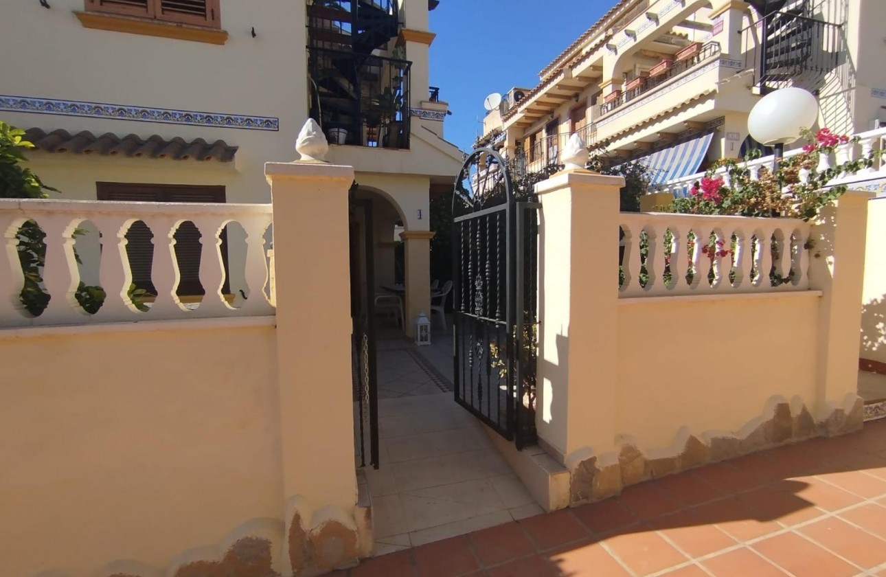 Resale - Bungalow - Torrevieja - Torreblanca