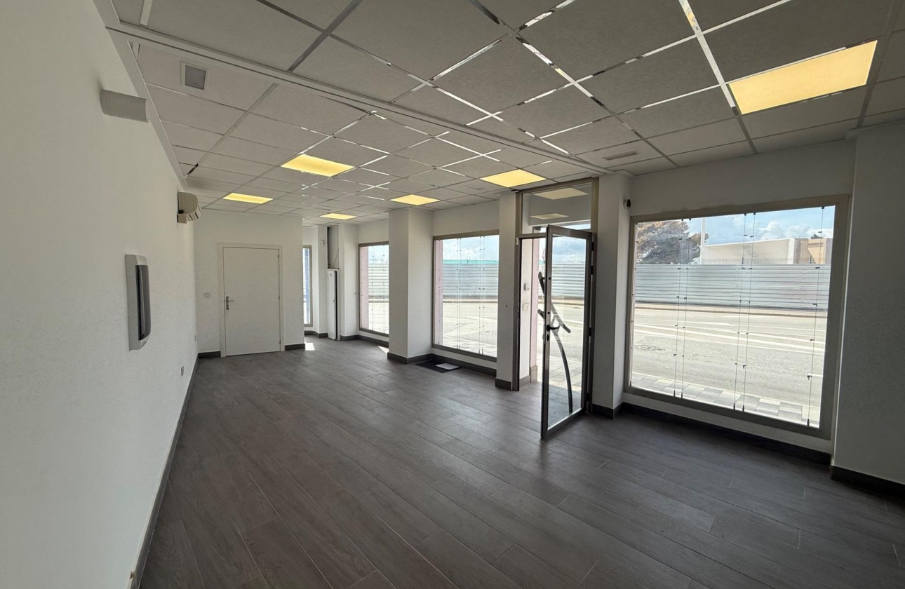 Resale - Commercial - Torrevieja - torrevieja
