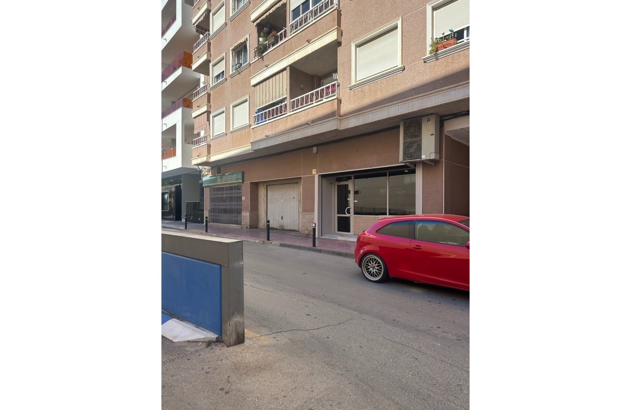 Resale - Commercial - Torrevieja