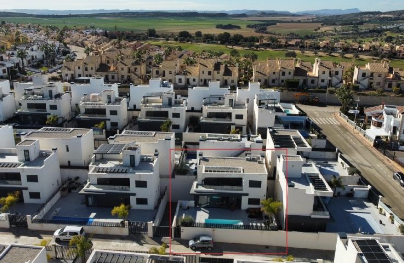 Resale - Detached Villa - Algorfa