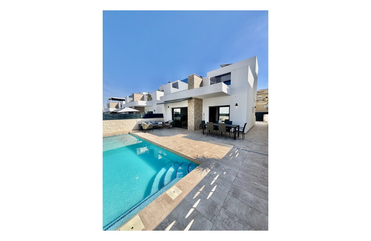 Resale - Detached Villa - Benijofar - Costa Blanca