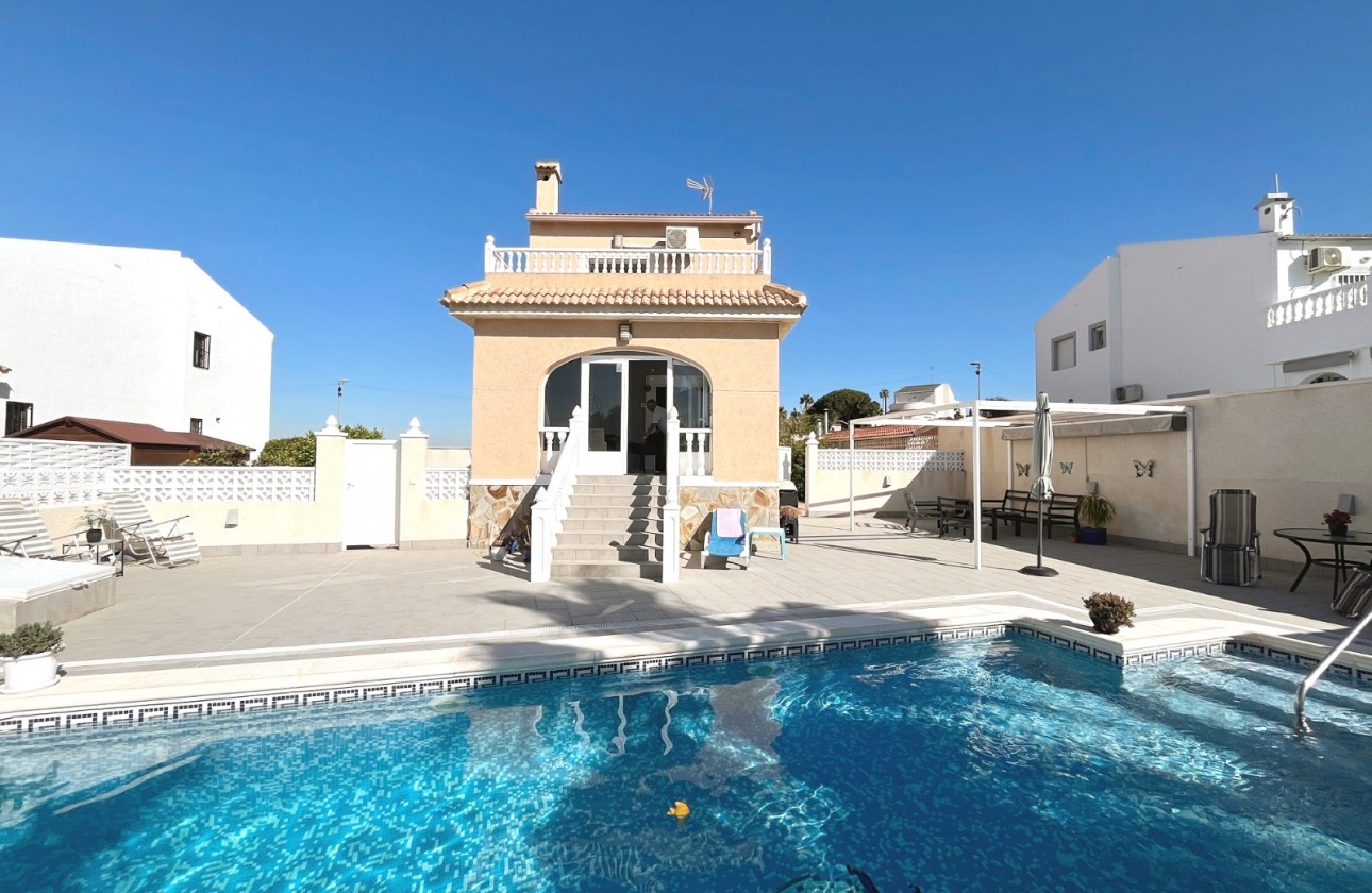 Resale - Detached Villa - Benijofar - Monte Azul