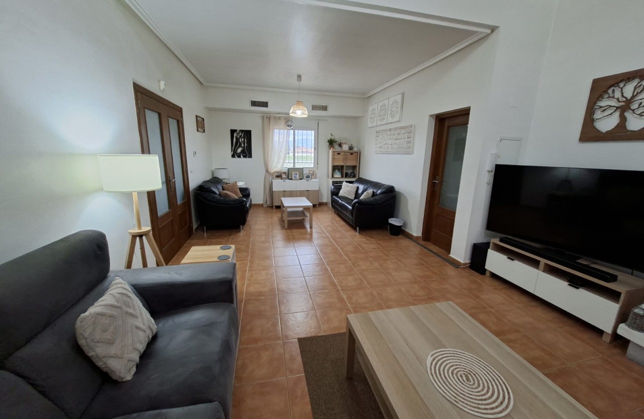 Resale - Detached Villa - Catral