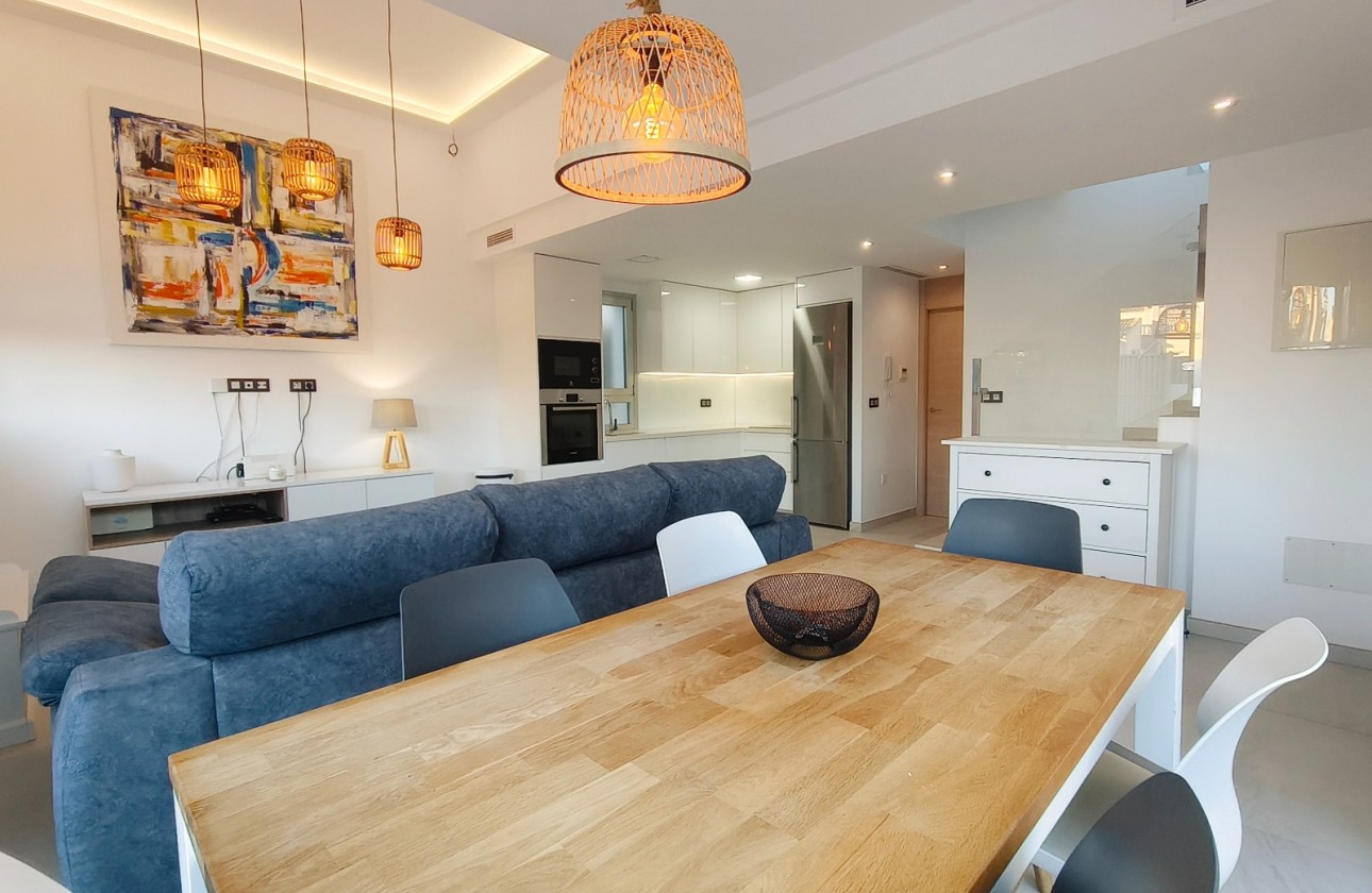 Resale - Detached Villa - Guardamar del Segura - EL RASO