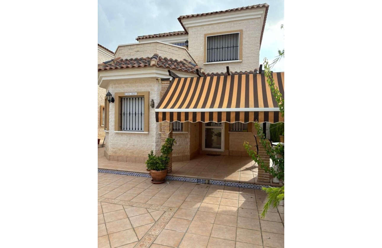 Resale - Detached Villa - Guardamar del Segura - raso