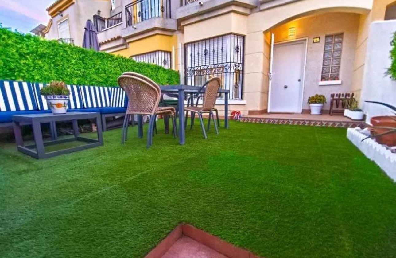 Resale - Detached Villa - Guardamar del Segura - Urb el raso