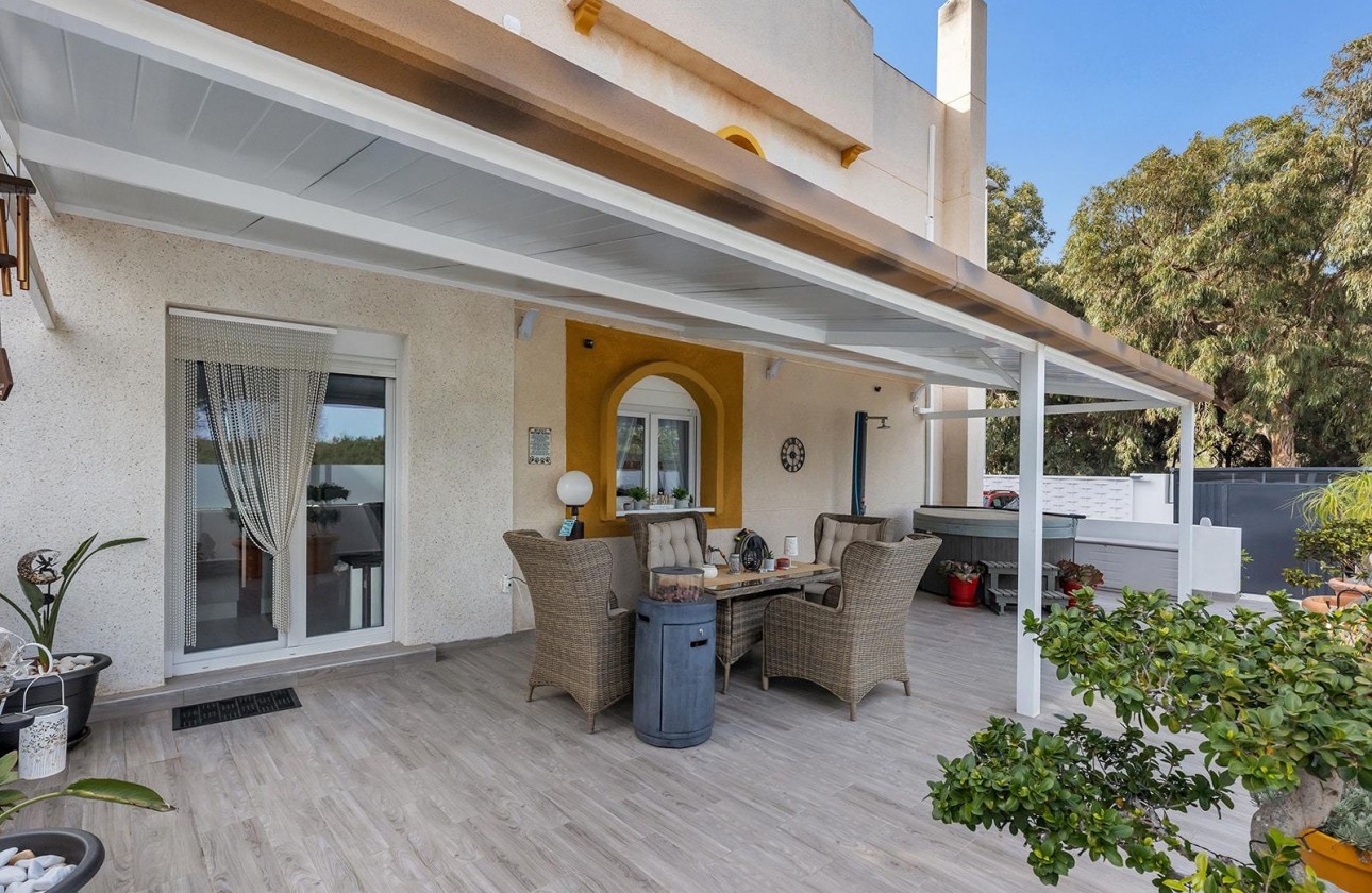 Resale - Detached Villa - Guardamar del Segura - Urbanizaciones