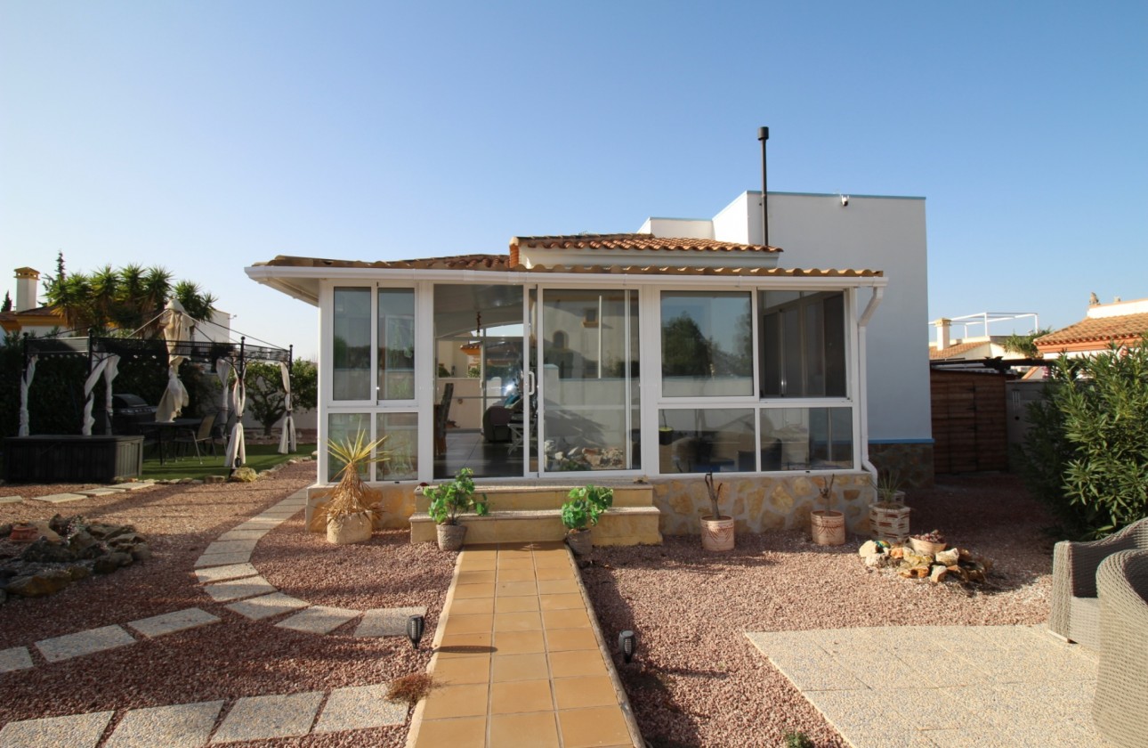 Resale - Detached Villa - Hondón de las Nieves - Inland