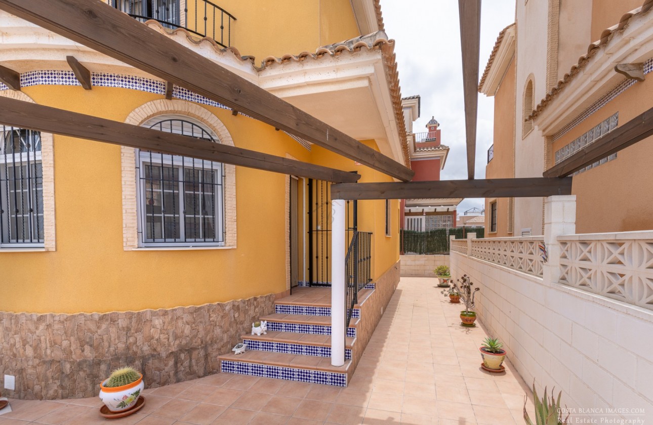 Resale - Detached Villa - Los Montesinos - Los Montesinos - Urb. La Herrada