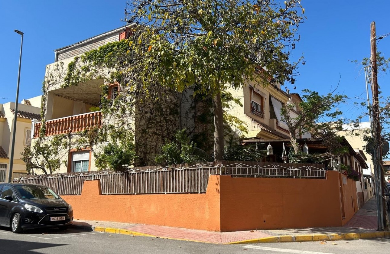 Resale - Detached Villa - Los Montesinos