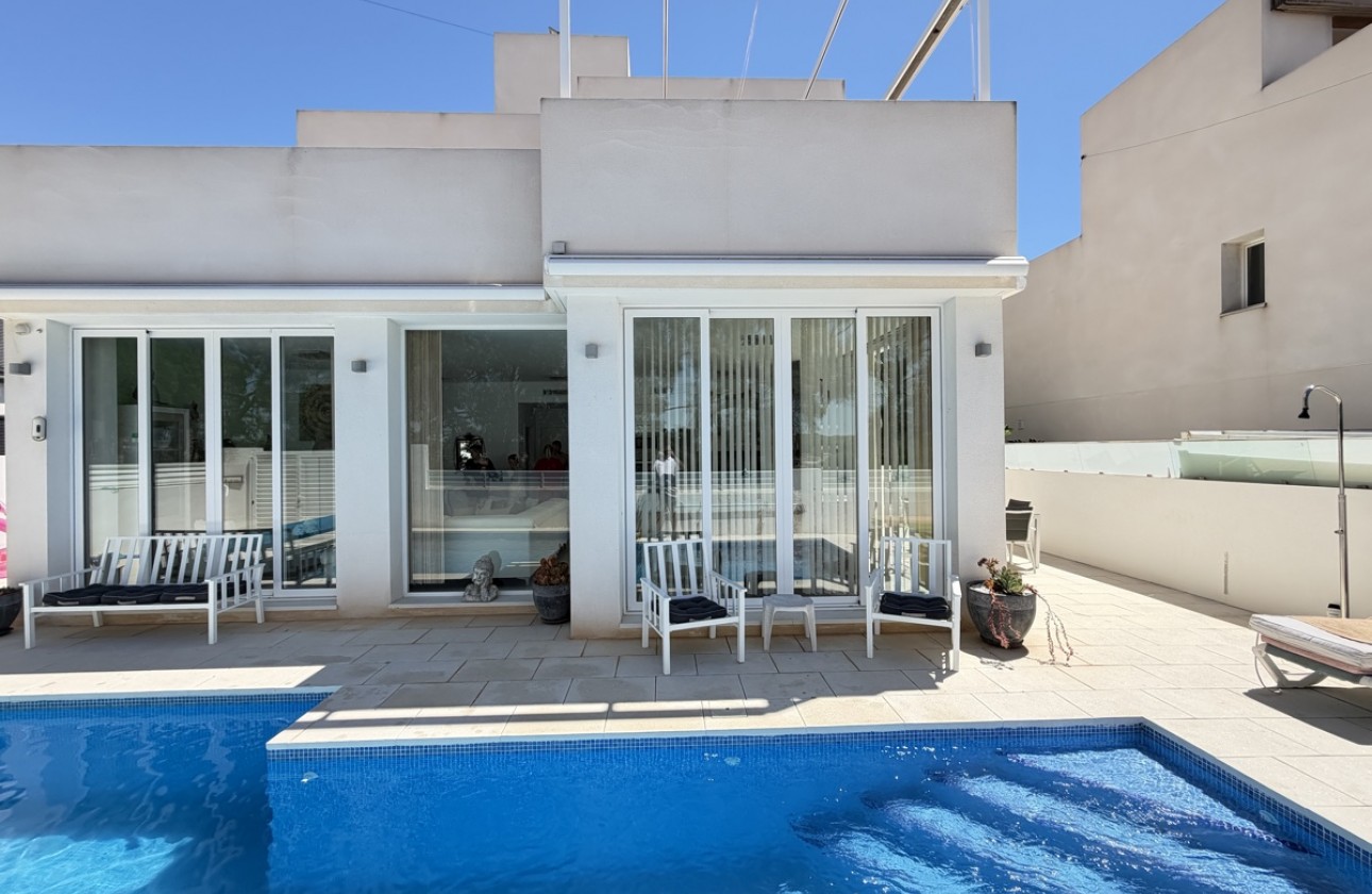 Resale - Detached Villa - Mil Palmeras