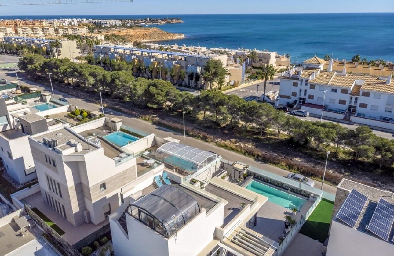 Resale - Detached Villa - Orihuela Costa - Campoamor