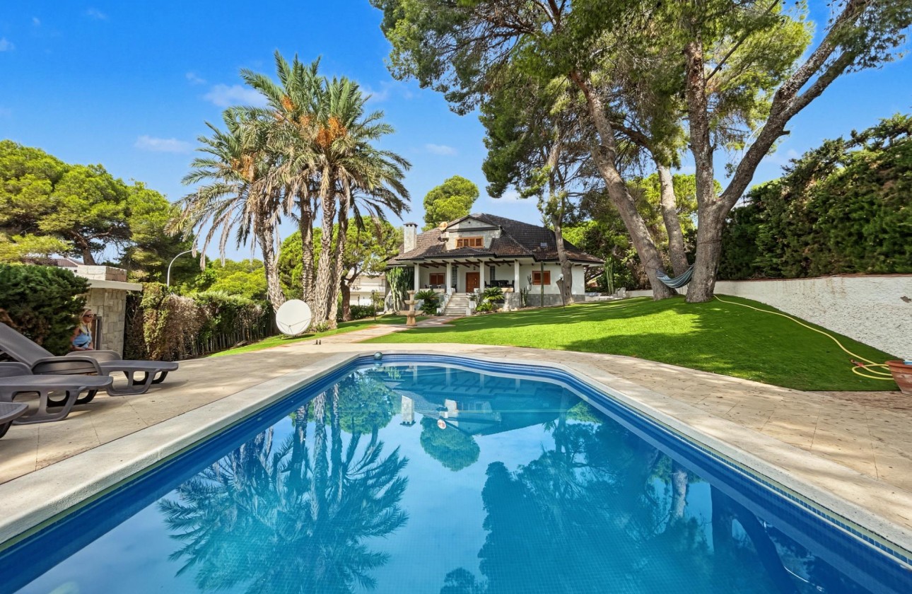 Resale - Detached Villa - Orihuela Costa - Campoamor