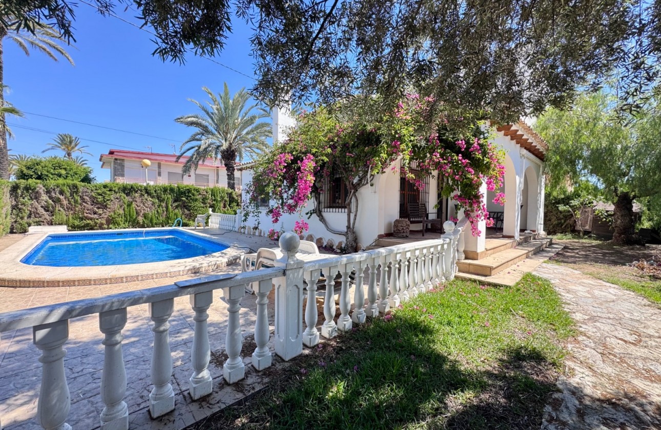 Resale - Detached Villa - Orihuela Costa - Costa Blanca