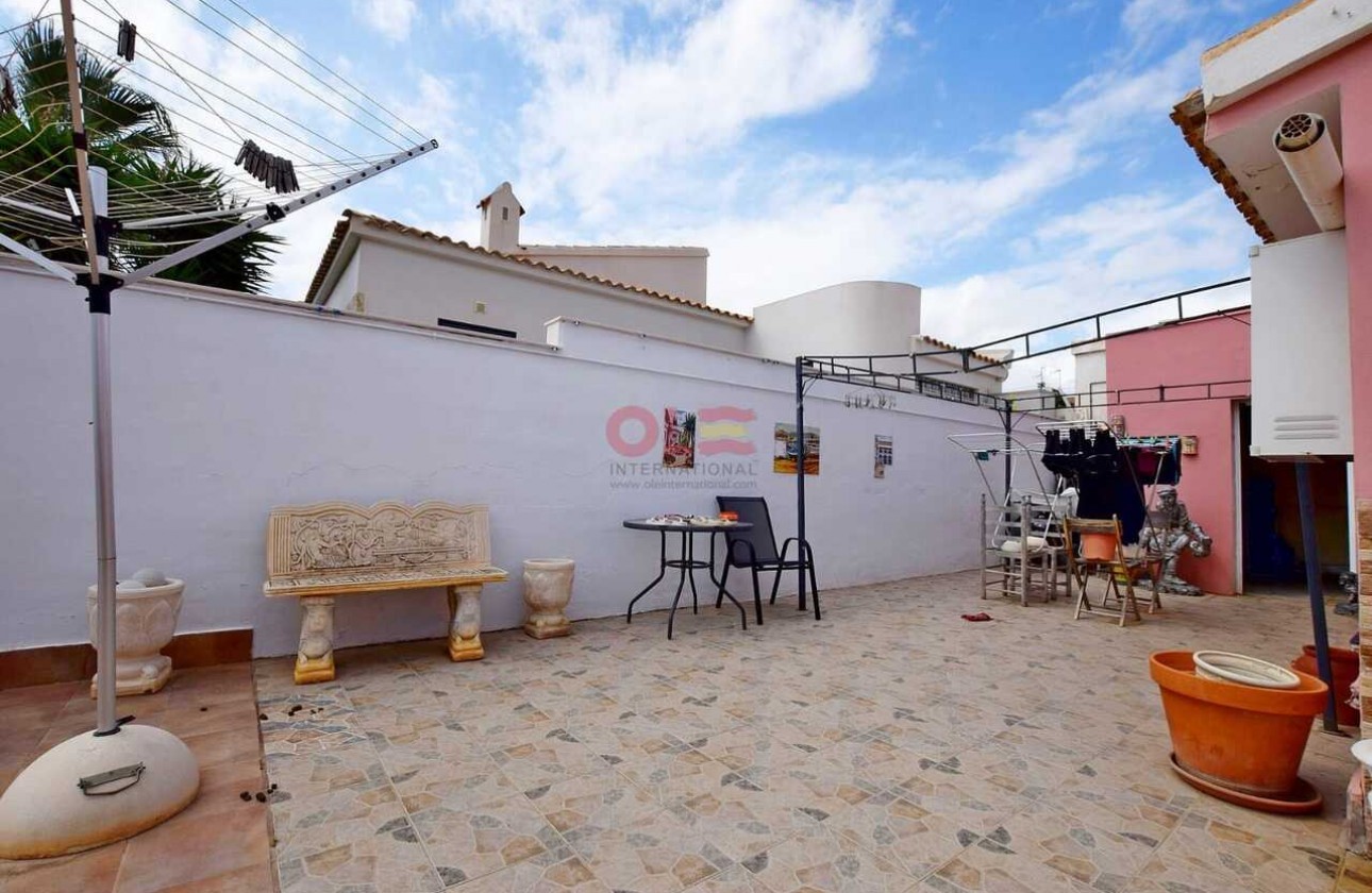 Resale - Detached Villa - Orihuela Costa - Costa Blanca
