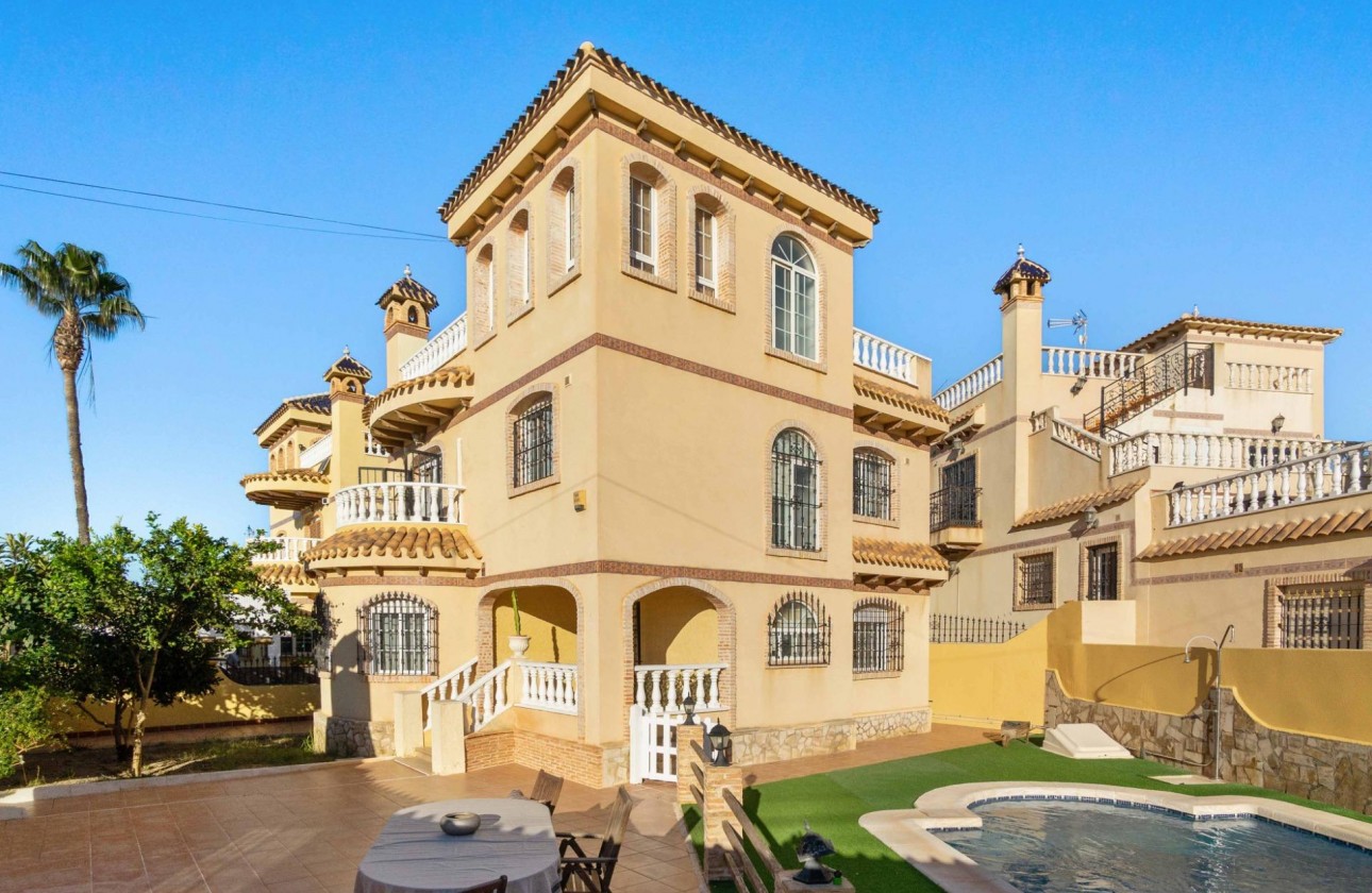 Resale - Detached Villa - Orihuela Costa - La Florida