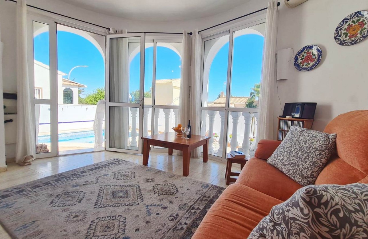 Resale - Detached Villa - Orihuela Costa - La Florida