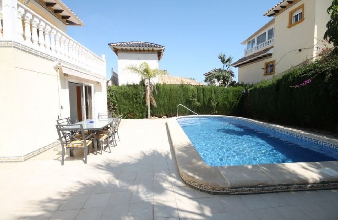 Resale - Detached Villa - Orihuela Costa - La Zenia